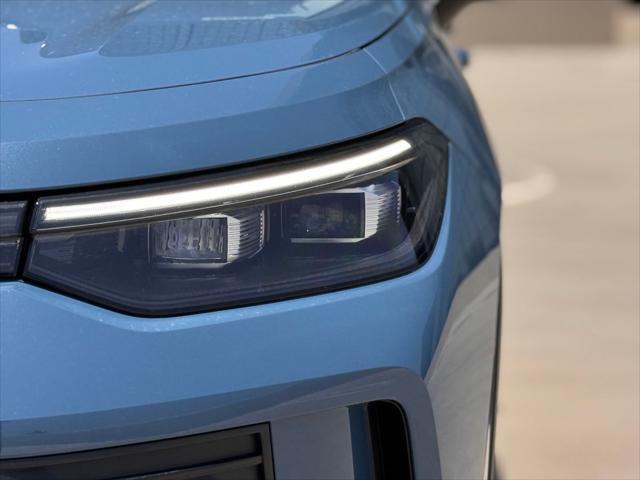 new 2025 Volkswagen Tiguan car, priced at $34,660