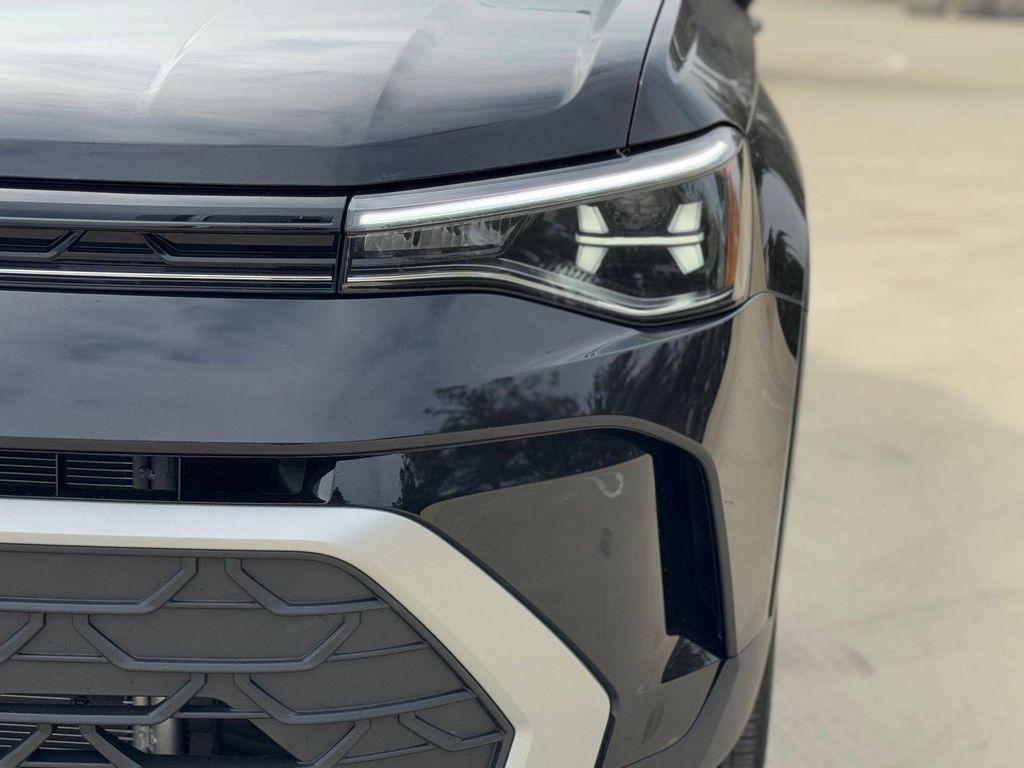 new 2025 Volkswagen Taos car, priced at $27,752