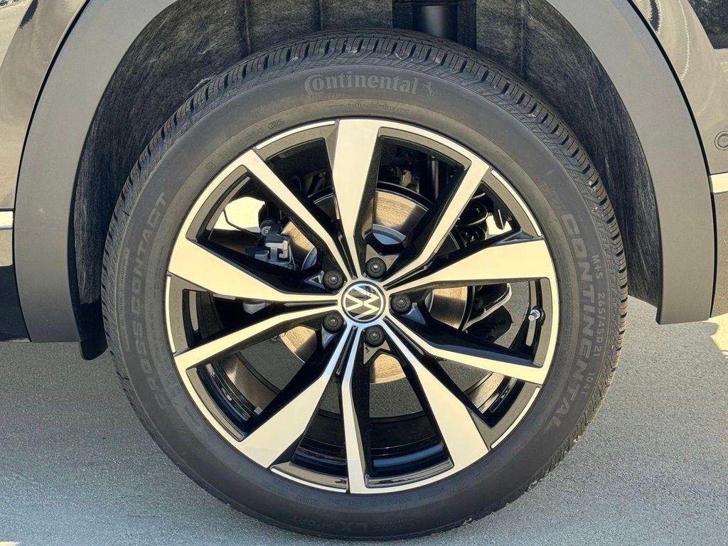 new 2025 Volkswagen Atlas Cross Sport car, priced at $55,246