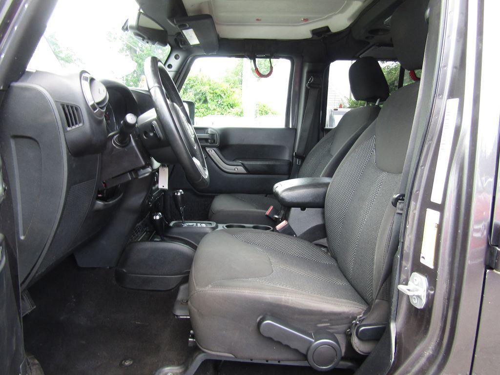 used 2016 Jeep Wrangler Unlimited car, priced at $15,995