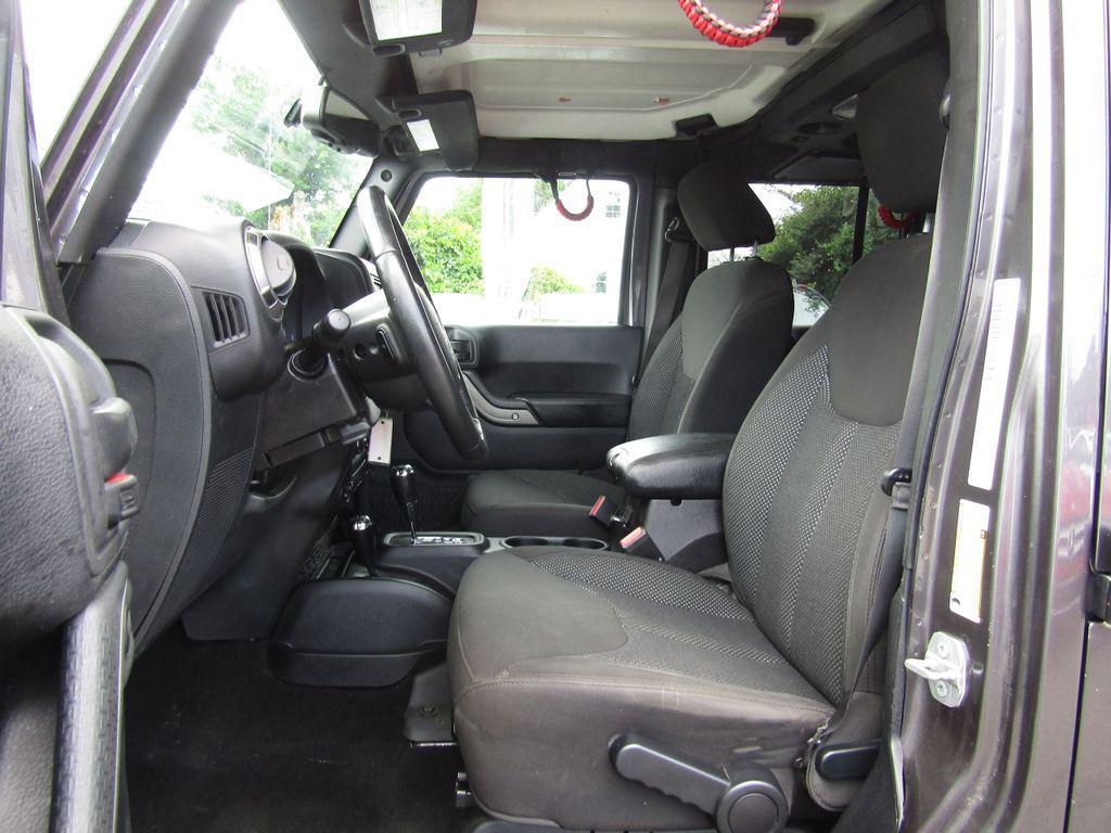 used 2016 Jeep Wrangler Unlimited car, priced at $15,995