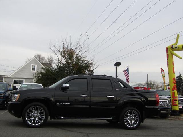 used 2011 Chevrolet Avalanche car, priced at $19,995