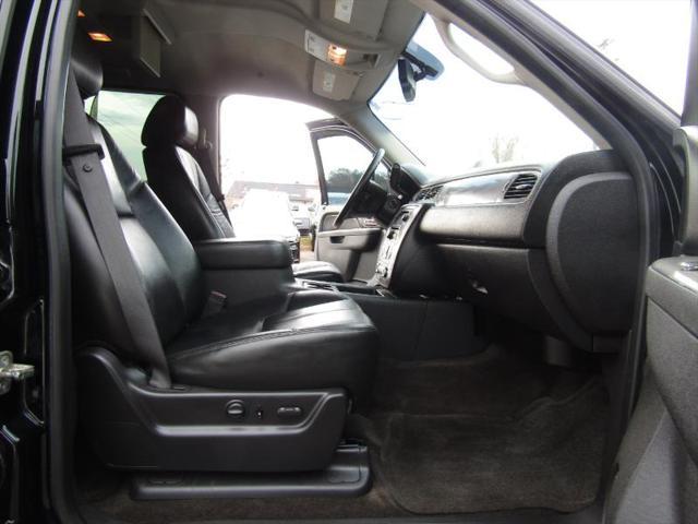 used 2011 Chevrolet Avalanche car, priced at $19,995