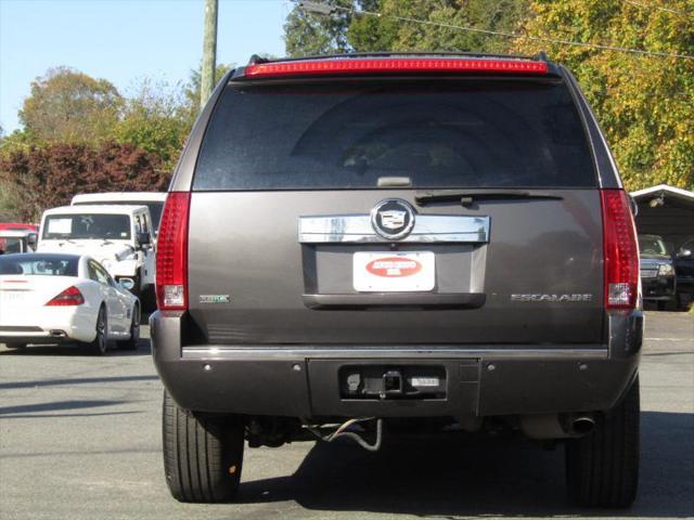 used 2011 Cadillac Escalade car, priced at $13,995