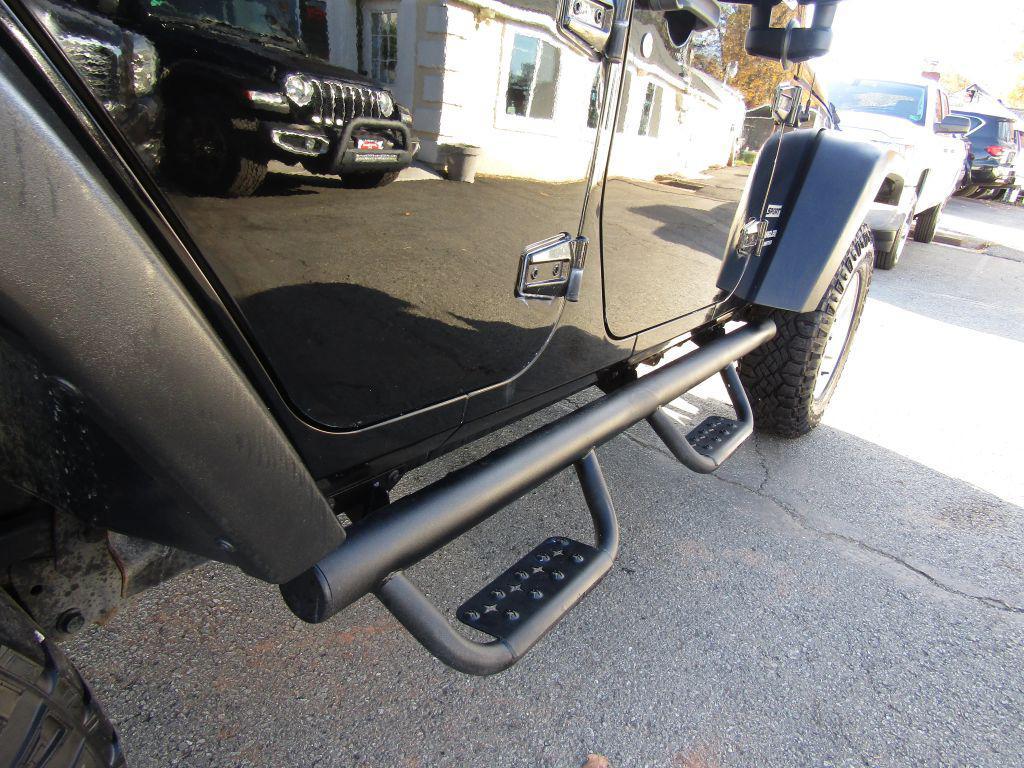 used 2012 Jeep Wrangler Unlimited car, priced at $11,995