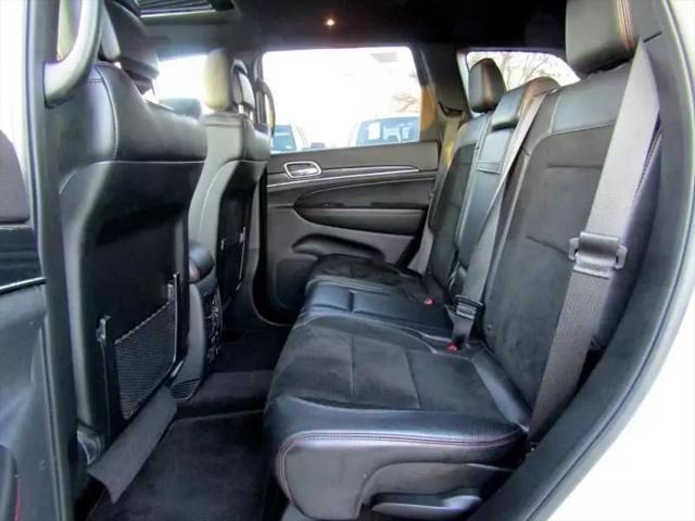 used 2017 Jeep Grand Cherokee car, priced at $18,995