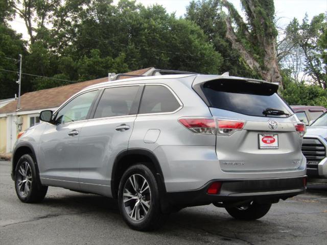 used 2016 Toyota Highlander car, priced at $21,245