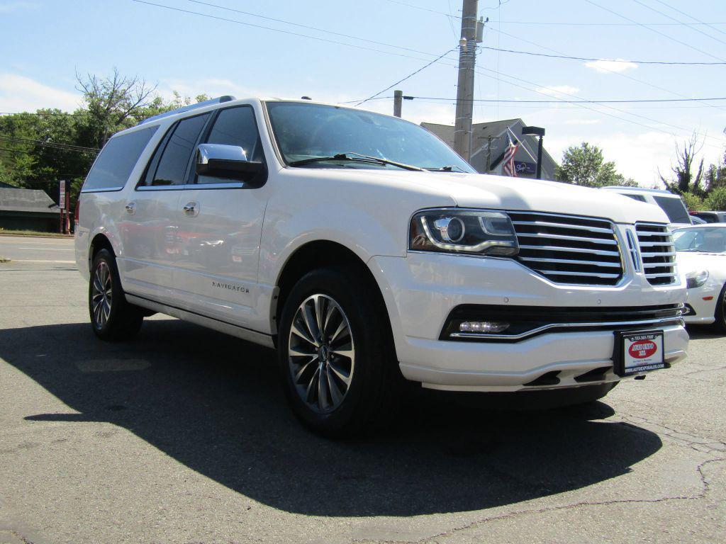 used 2016 Lincoln Navigator car, priced at $16,995