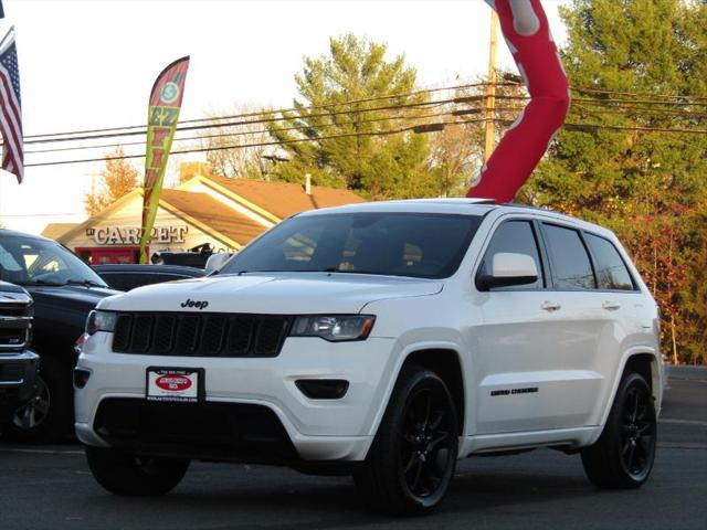 used 2017 Jeep Grand Cherokee car, priced at $19,995