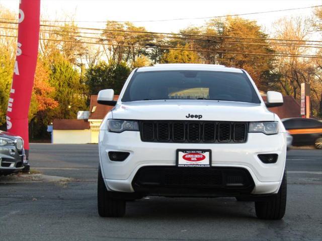 used 2017 Jeep Grand Cherokee car, priced at $19,995