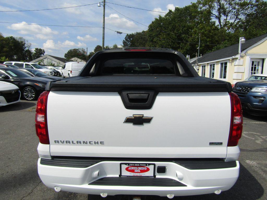 used 2011 Chevrolet Avalanche car, priced at $16,995