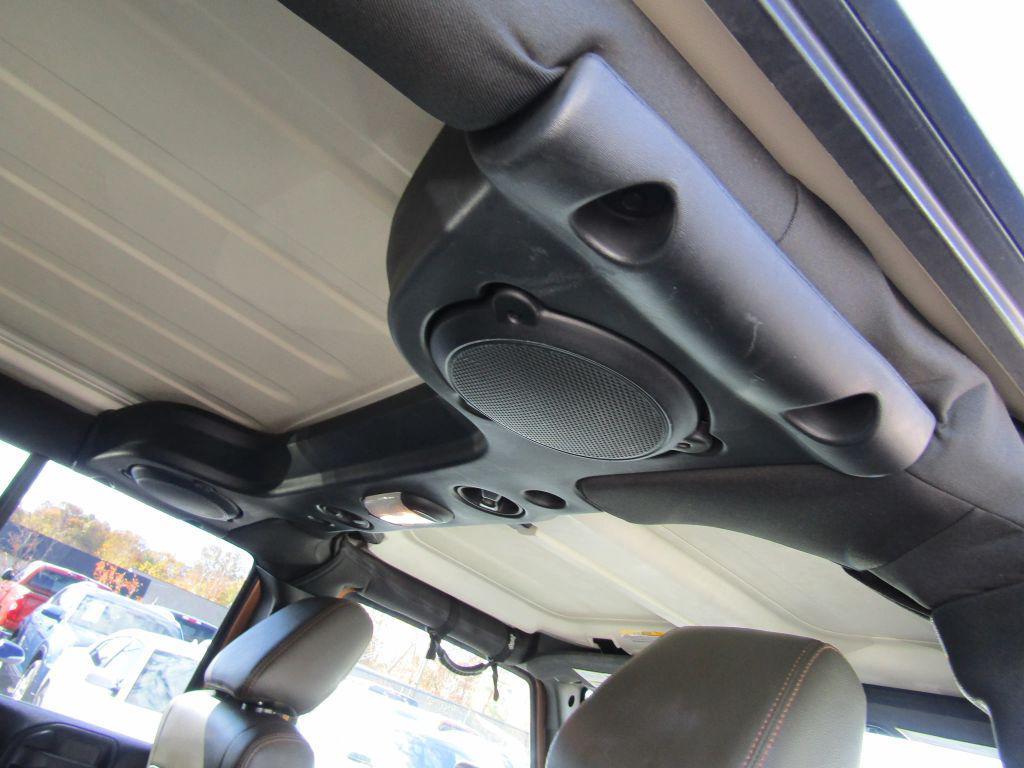 used 2011 Jeep Wrangler Unlimited car, priced at $13,995