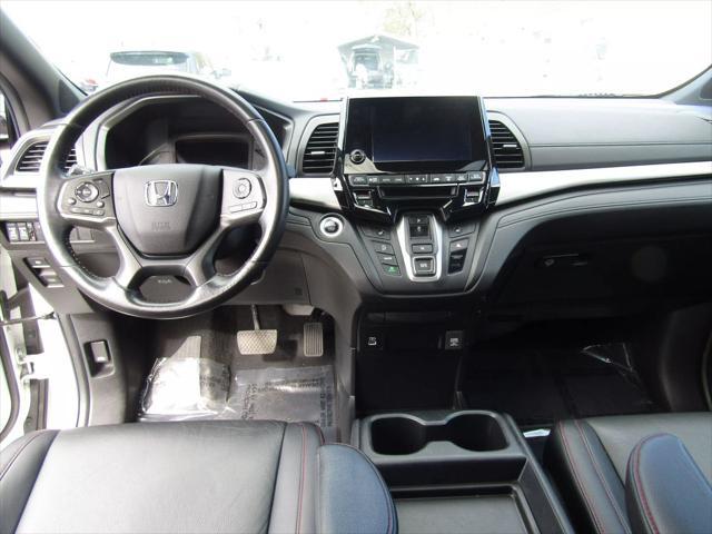 used 2023 Honda Odyssey car, priced at $24,995