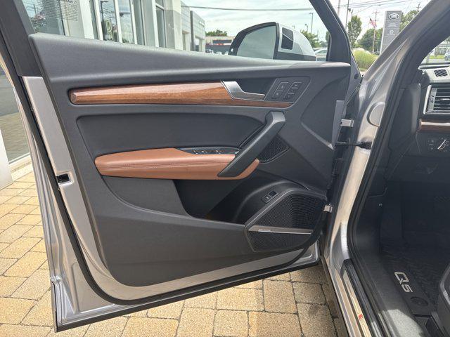 used 2022 Audi Q5 car, priced at $31,999