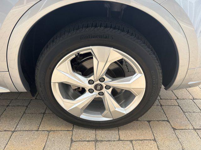 used 2022 Audi Q5 car, priced at $31,999