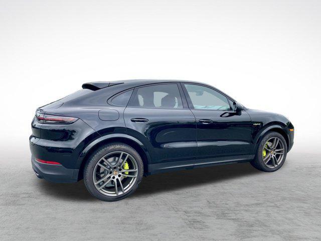 used 2022 Porsche Cayenne car, priced at $65,900
