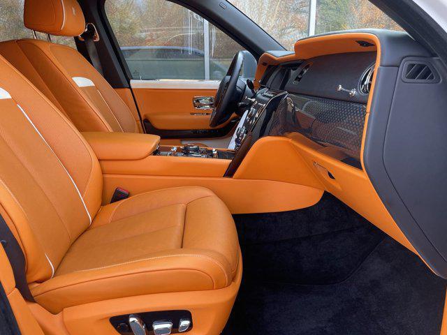 used 2022 Rolls-Royce Cullinan car, priced at $369,000