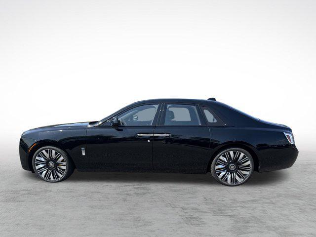 new 2025 Rolls-Royce Ghost car