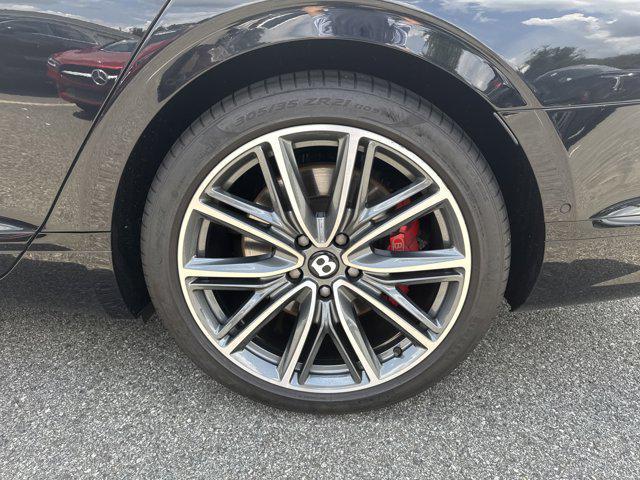 used 2021 Bentley Flying Spur car, priced at $159,999