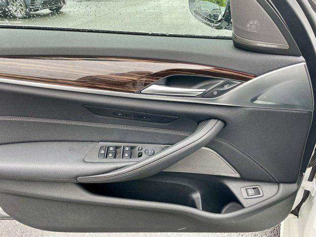 used 2022 BMW 540 car, priced at $40,827