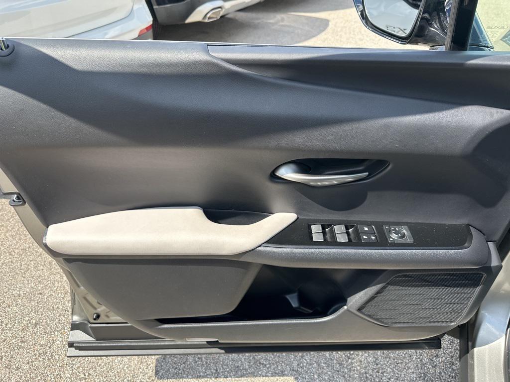 used 2020 Lexus UX 200 car, priced at $26,997