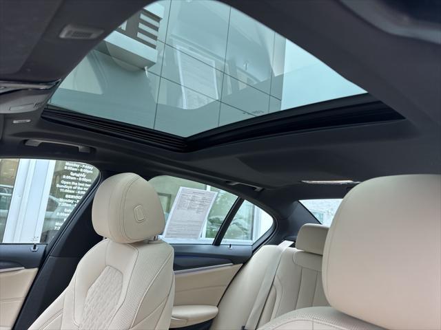 used 2022 BMW 540 car, priced at $49,996
