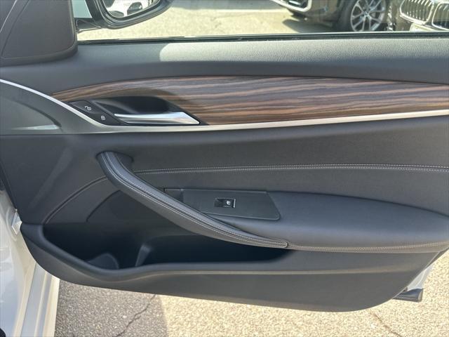 used 2022 BMW 540 car, priced at $45,324