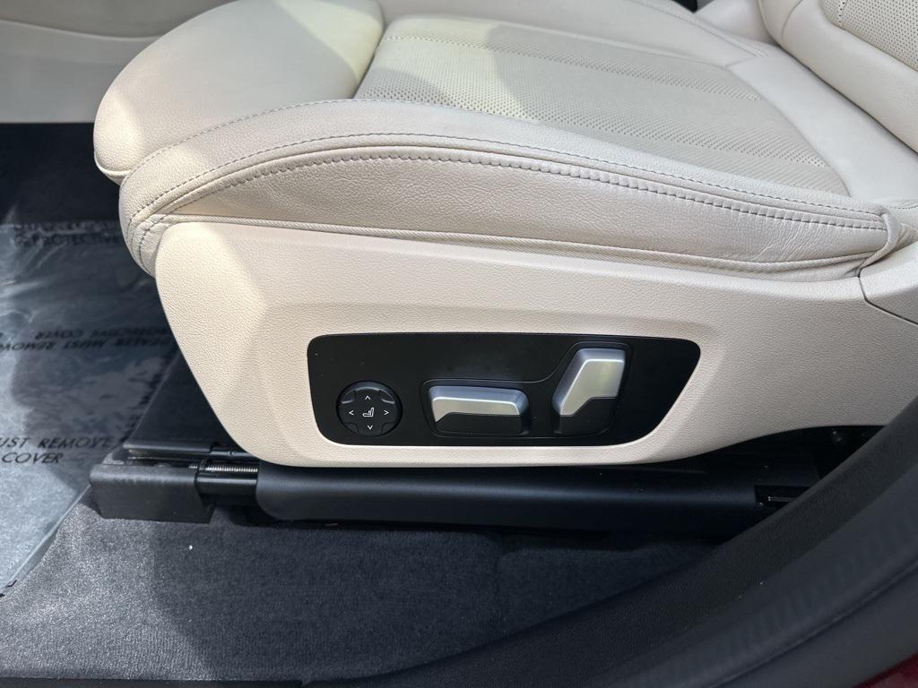 used 2022 BMW X3 car, priced at $35,924