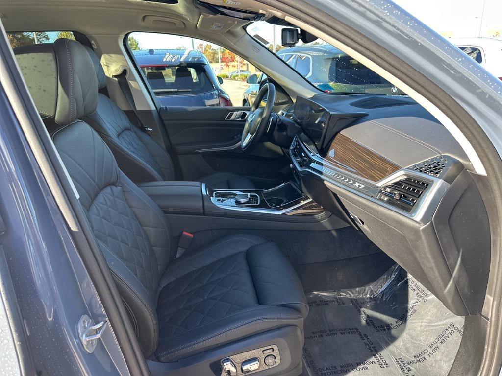 used 2025 BMW X7 car, priced at $70,349