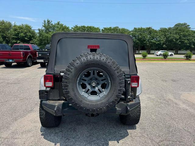 used 2012 Jeep Wrangler Unlimited car, priced at $17,900