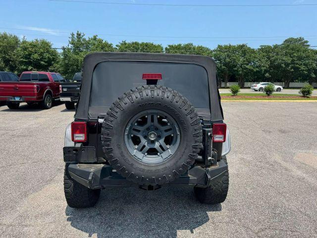 used 2012 Jeep Wrangler Unlimited car, priced at $15,395