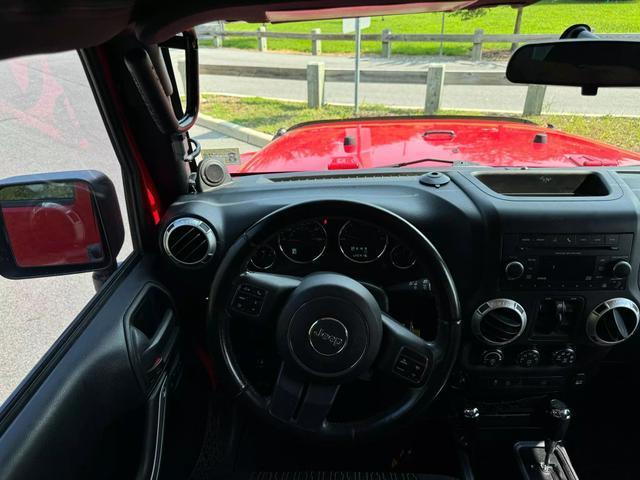 used 2012 Jeep Wrangler Unlimited car, priced at $17,300