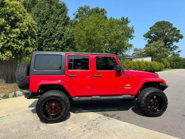 used 2012 Jeep Wrangler Unlimited car, priced at $15,495