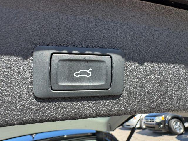 used 2014 Audi Q5 car, priced at $12,200