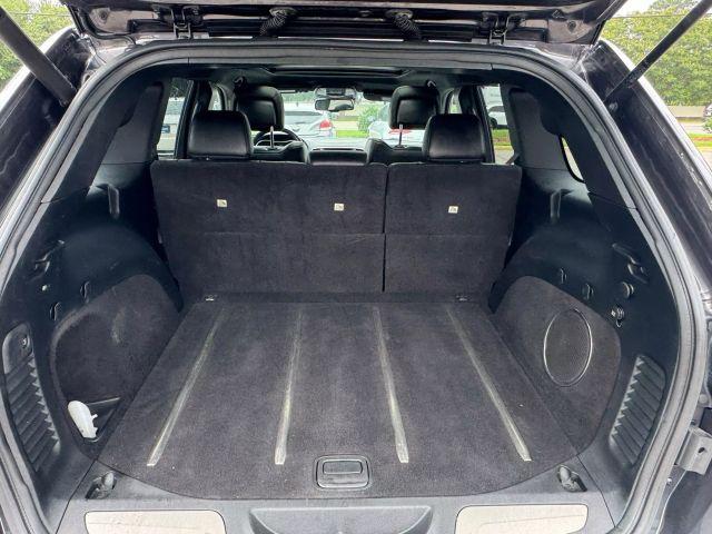 used 2016 Jeep Grand Cherokee car, priced at $14,300