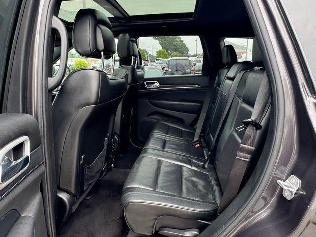 used 2016 Jeep Grand Cherokee car, priced at $14,300
