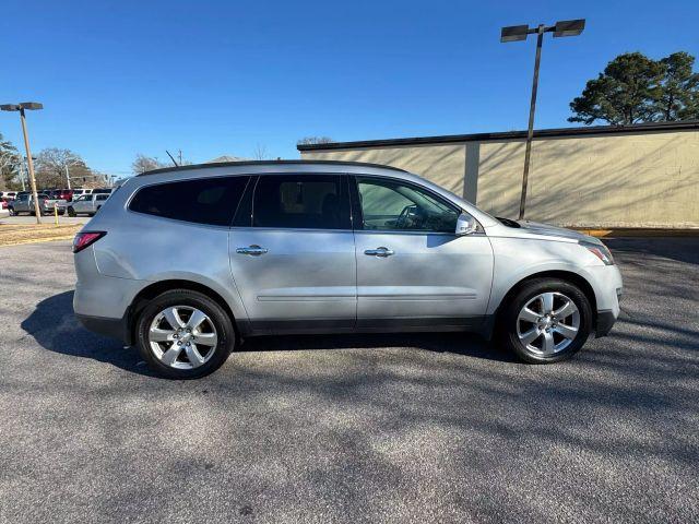 used 2017 Chevrolet Traverse car, priced at $13,799