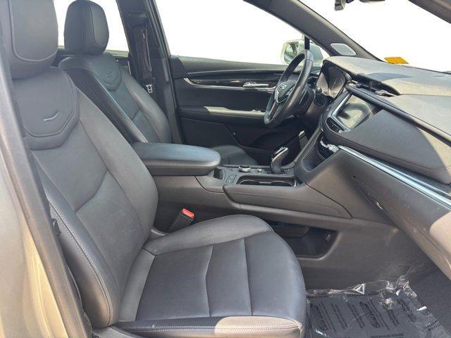 used 2020 Cadillac XT5 car, priced at $21,419