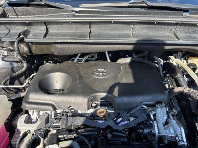 used 2020 Toyota Highlander Hybrid car, priced at $26,588