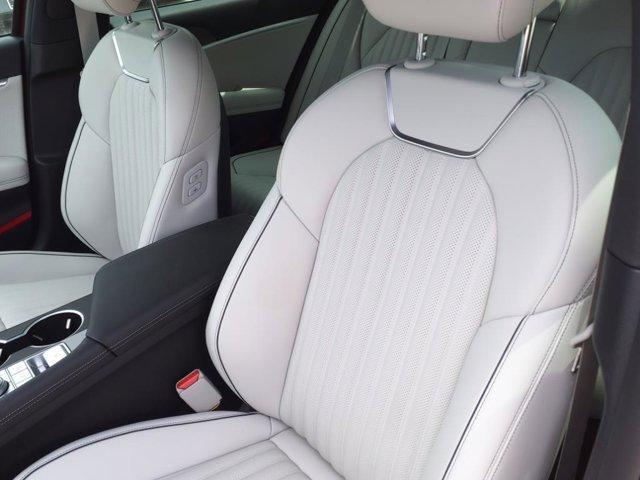 new 2025 Genesis G70 car, priced at $48,405