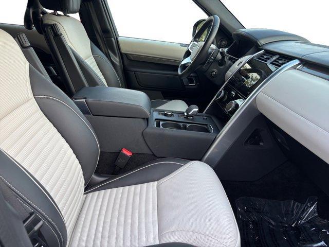 used 2024 Land Rover Discovery car, priced at $61,995