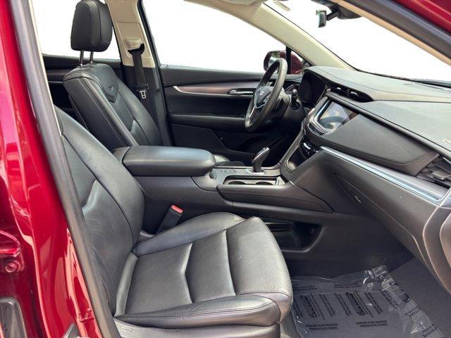 used 2017 Cadillac XT5 car, priced at $15,855