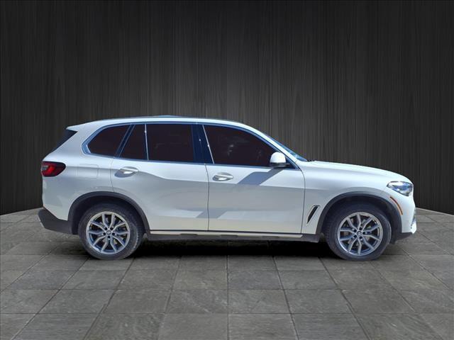 used 2022 BMW X5 car, priced at $38,589