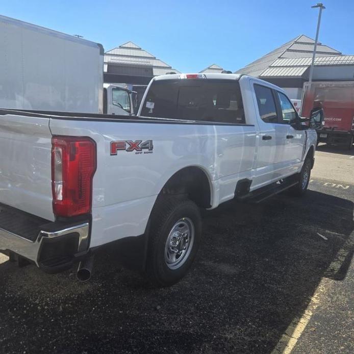 new 2024 Ford F-250 car, priced at $56,320