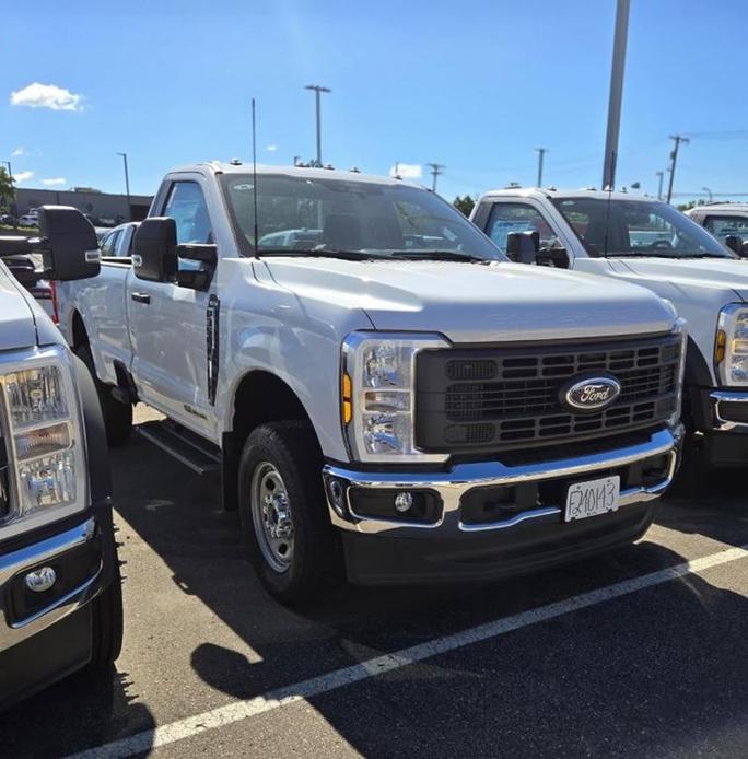 new 2024 Ford F-350 car, priced at $63,485