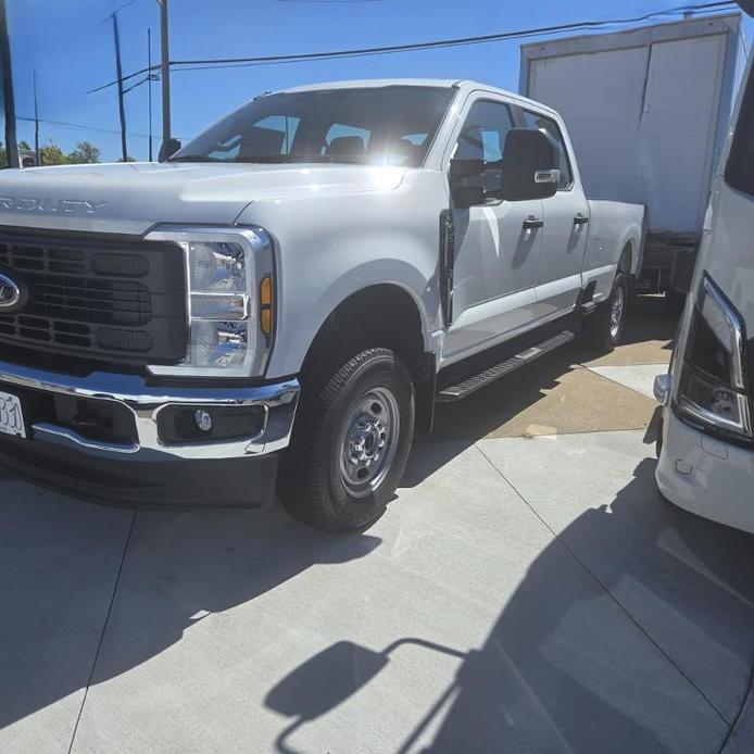 new 2024 Ford F-250 car, priced at $56,270