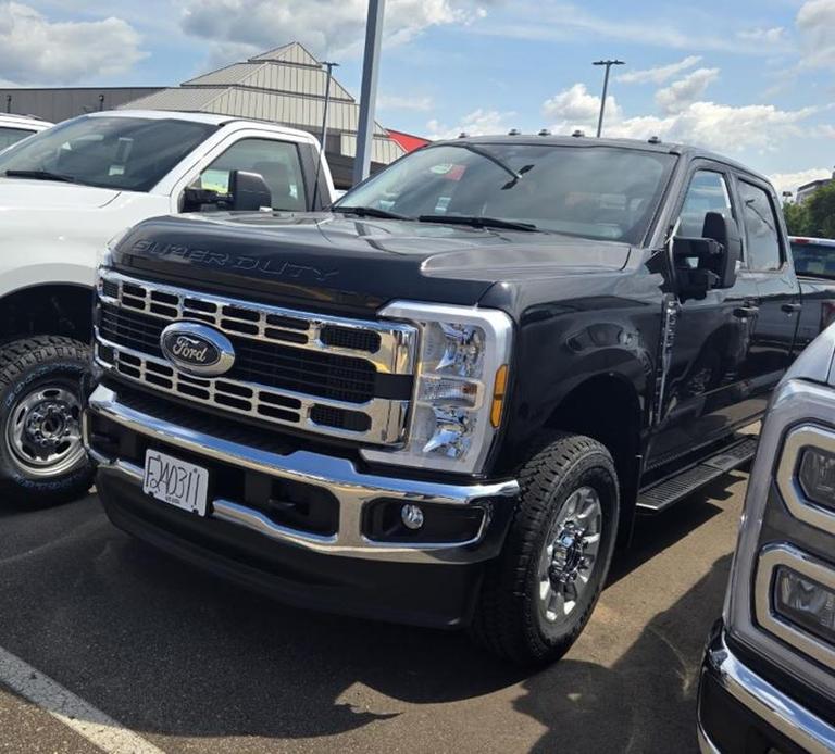 new 2024 Ford F-350 car, priced at $64,460