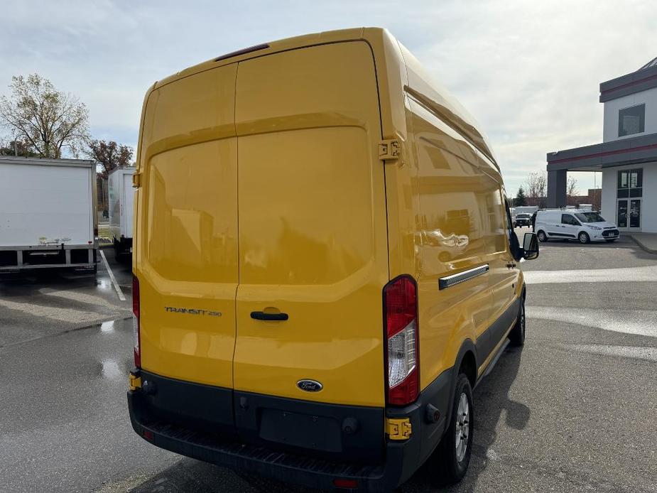 used 2017 Ford Transit-250 car