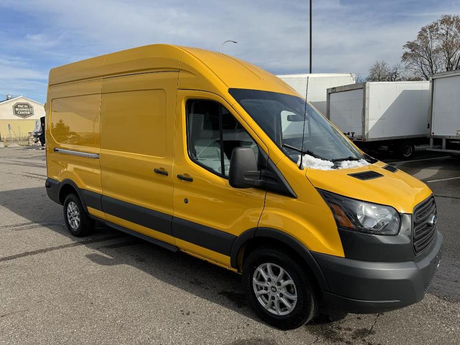 used 2017 Ford Transit-250 car