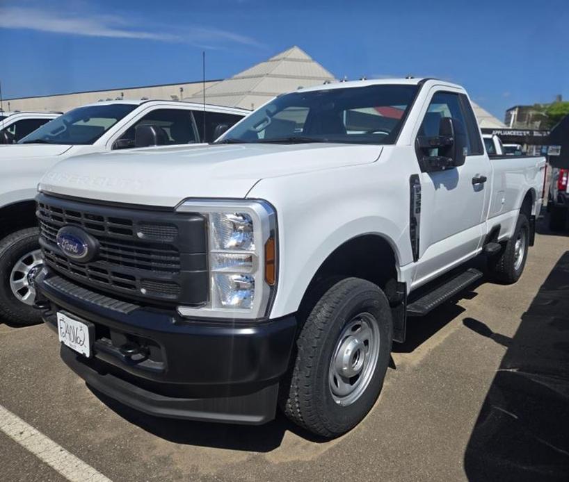 new 2024 Ford F-350 car, priced at $49,600